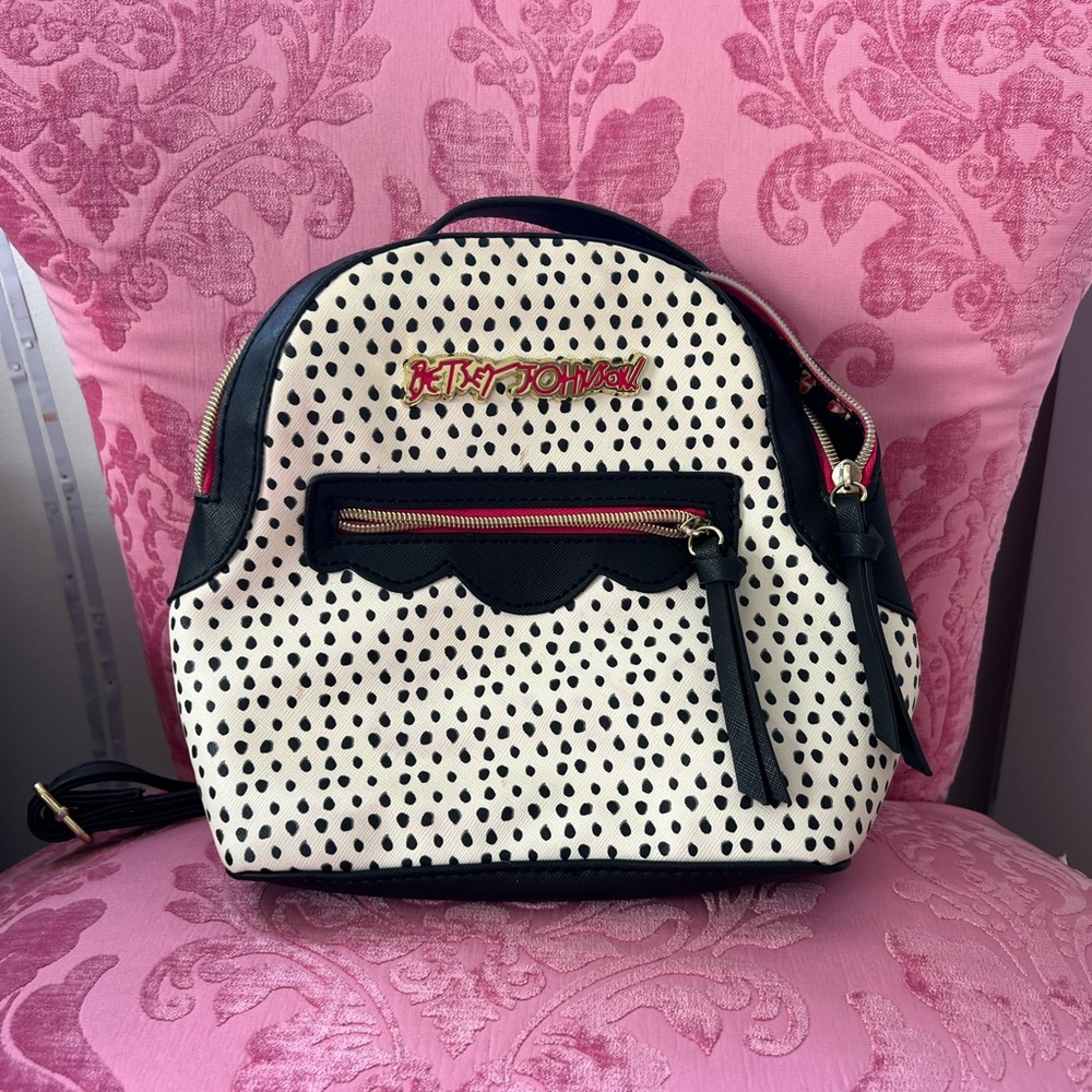 Betsey Johnson backpack purse